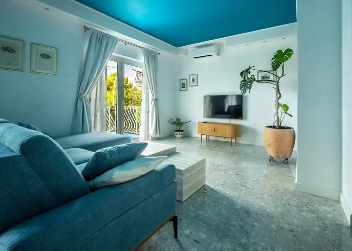 My Blue Sea Apartman *