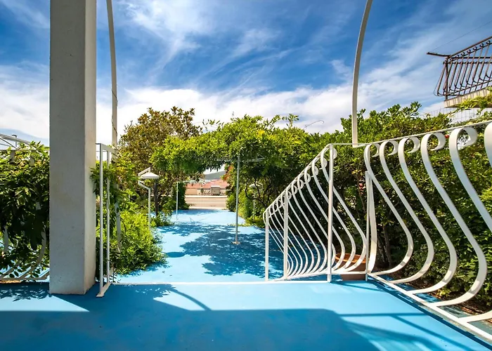 My Blue Sea Apartman